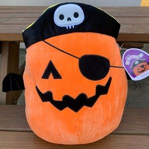 Squishmallows Paxton Pirate Pumpkin 18" Stuffed Animal. Halloween 2021 NWT.